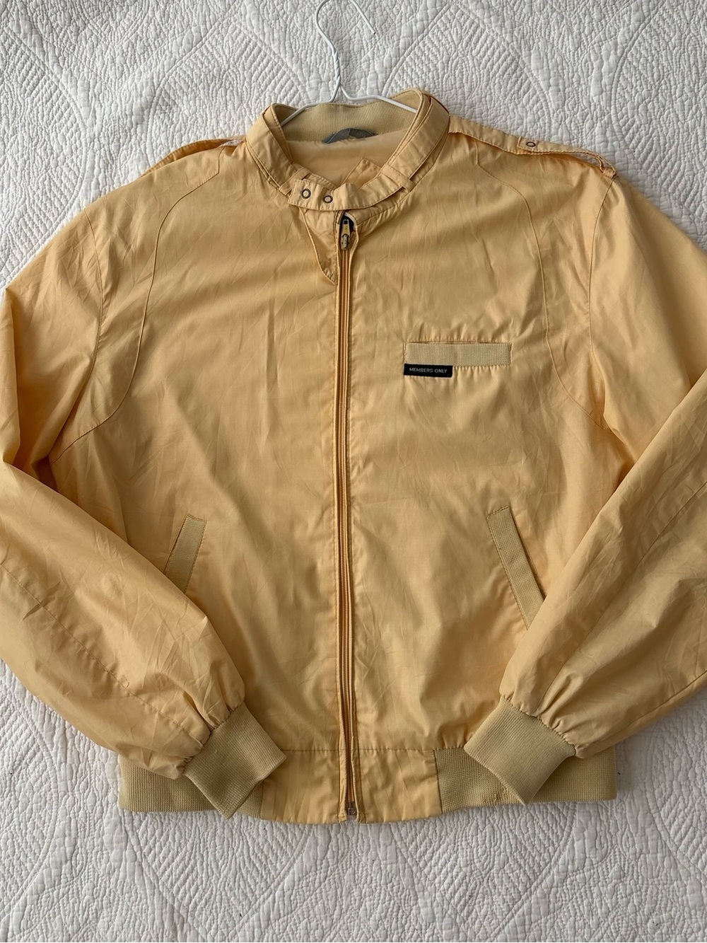 Vintage Members Only Jacket. Pale yellow 1980s. Size 44 (XL) Nice w/light flaws